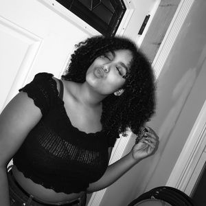 Meet your Posher, Sidney